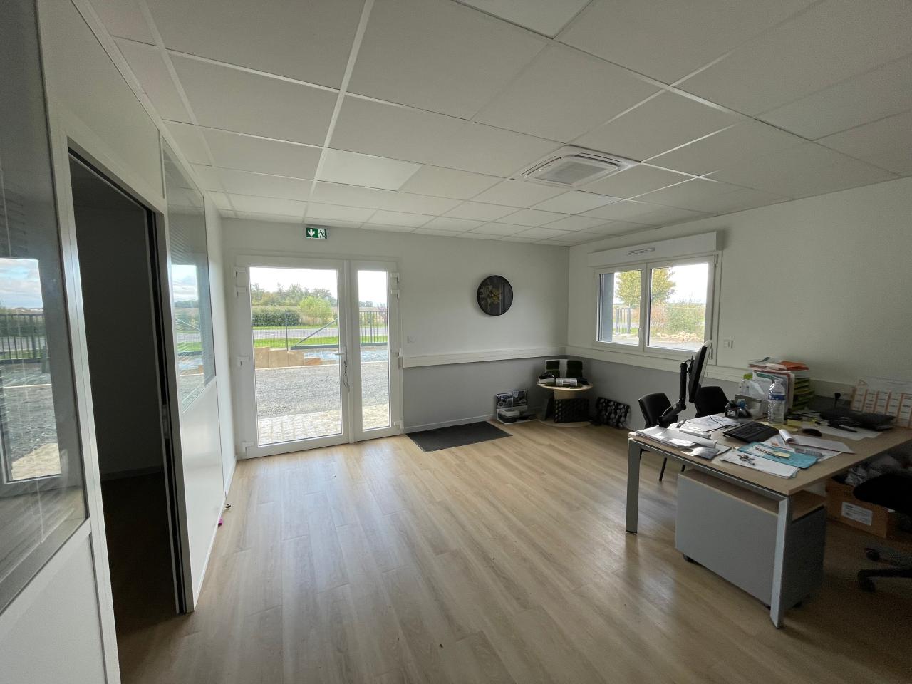 Local d'activité Sublaines 900m² Location local d'activité Sublaines Indre-et-Loire OLACT2426906 11